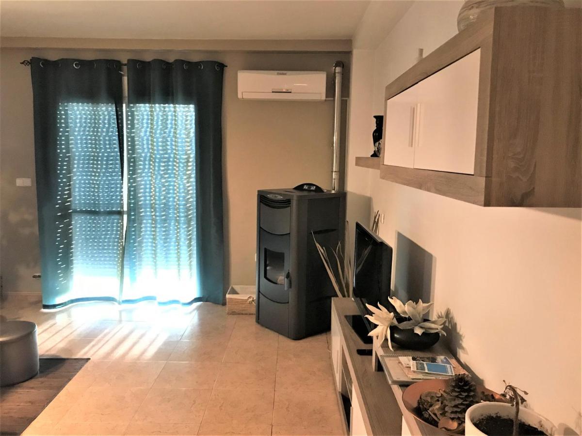 Apartamento junto al río en entrada ruta Cahorros Monachil Exterior foto